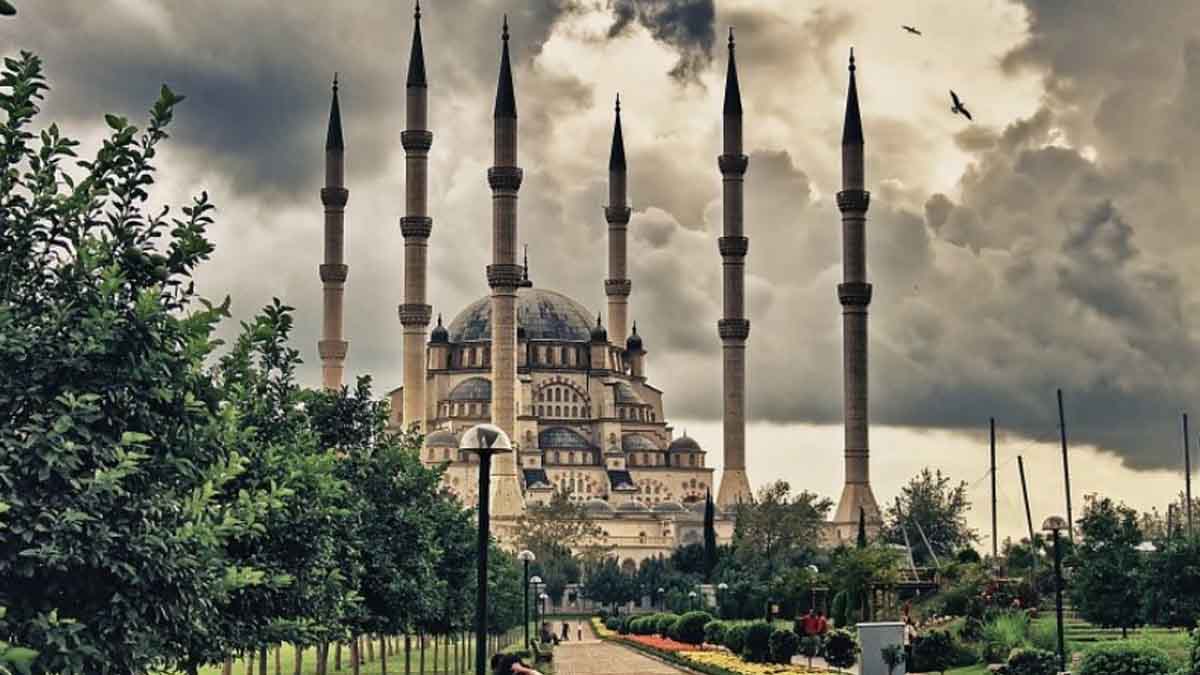 İstanbul Adana Kaç Saat